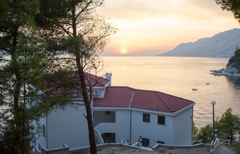 Villa Franka Brela Exterior photo